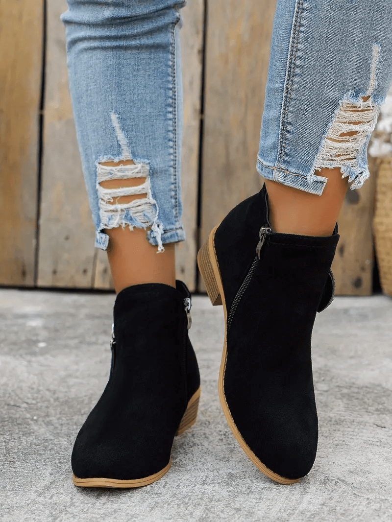 Fiora | Vintage Classic Boots